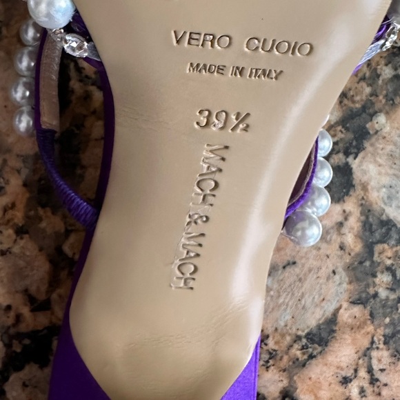 Mach & Mach Diamond of Elizabeth Imitation Pearl Pointed Toe Mule - Picture 8 of 9